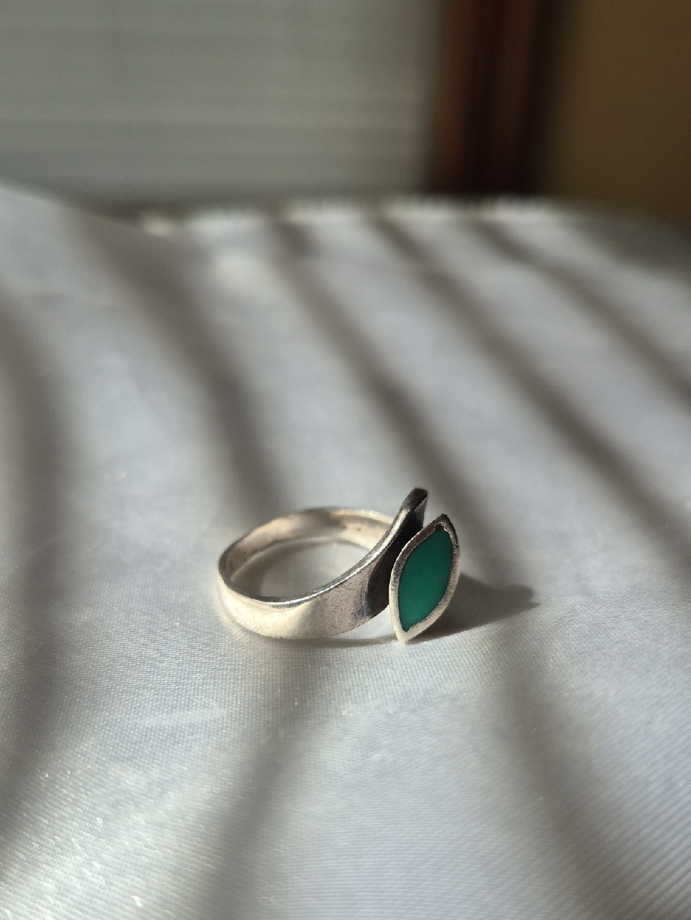 Vintage Sterling Silver Makachite Bypass Ring